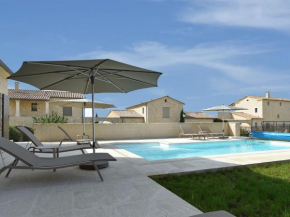 Stunning Villa in Uz s Garrigues Sainte Eulalie with Pool